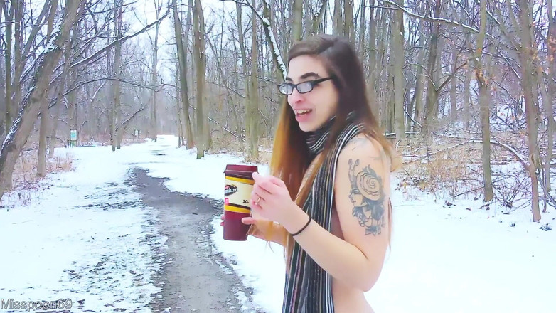 Poon productions: Tour nudo