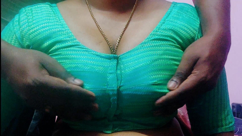 Desi Mohini: Gorące indyjskie Duże