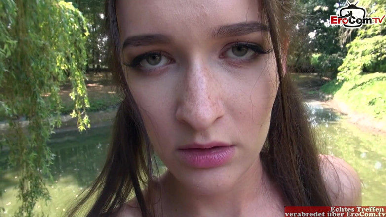 EroCom: Hairy Teen Fucks Outdoor in Her Pink Pantyhose