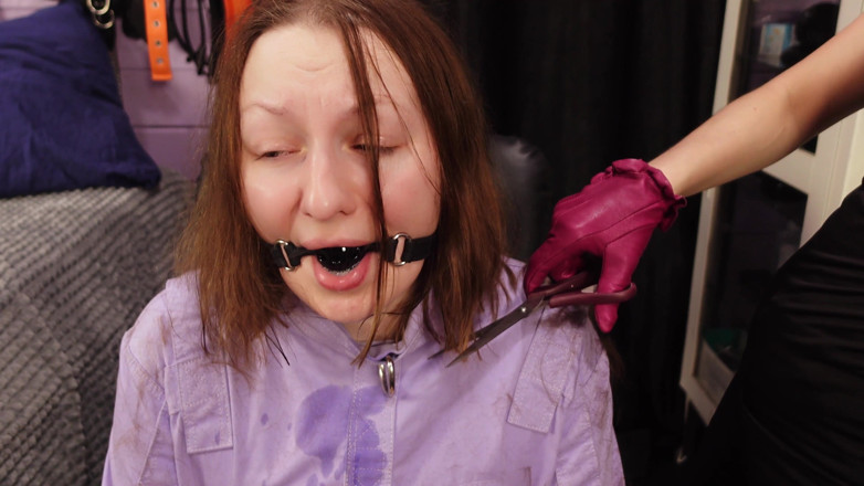 Arya Grander: Bdsm videosu: sahibeden saç kesme (sahibe rahip ve arya grander)
