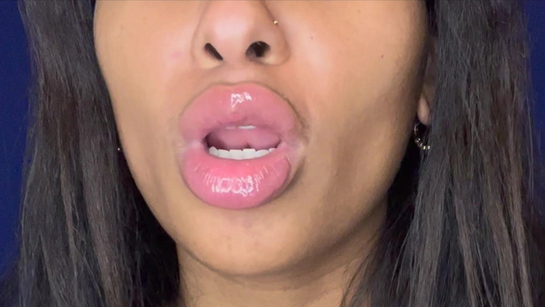 Mya Mula Goddess: 婊子嘴巴恋物癖