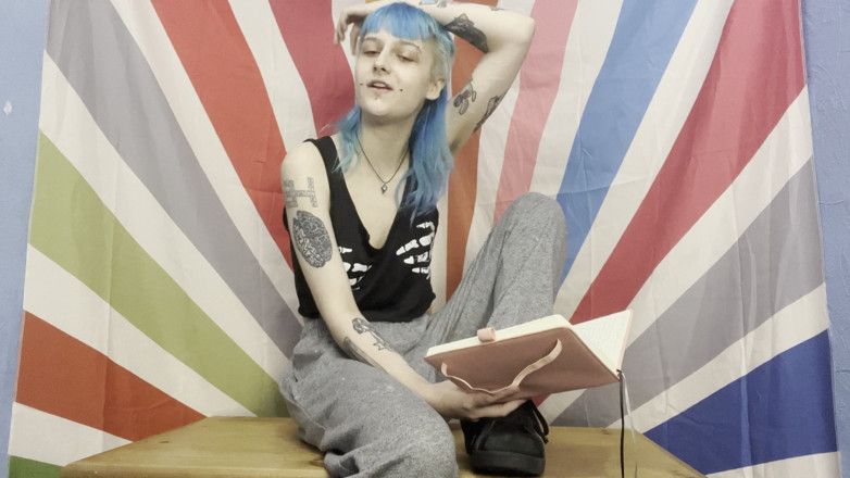 Alice Bean: 페티쉬 Q와 a의 냄새 나는 몸