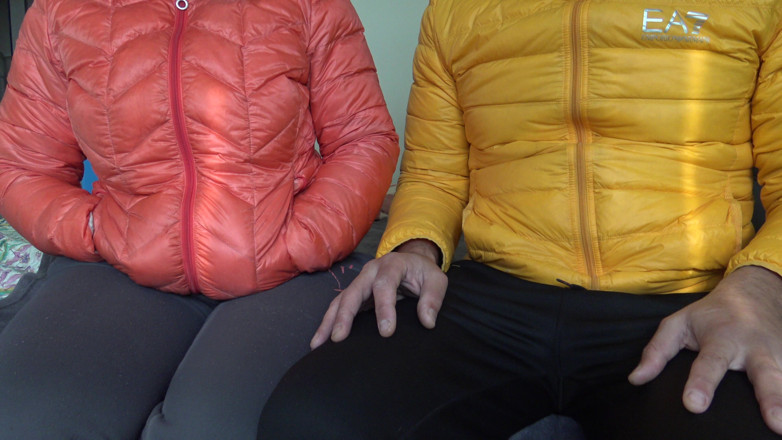 Stepmom Susan: Older Stepmom Gives Virgin Stepson First Handjob of His Life.