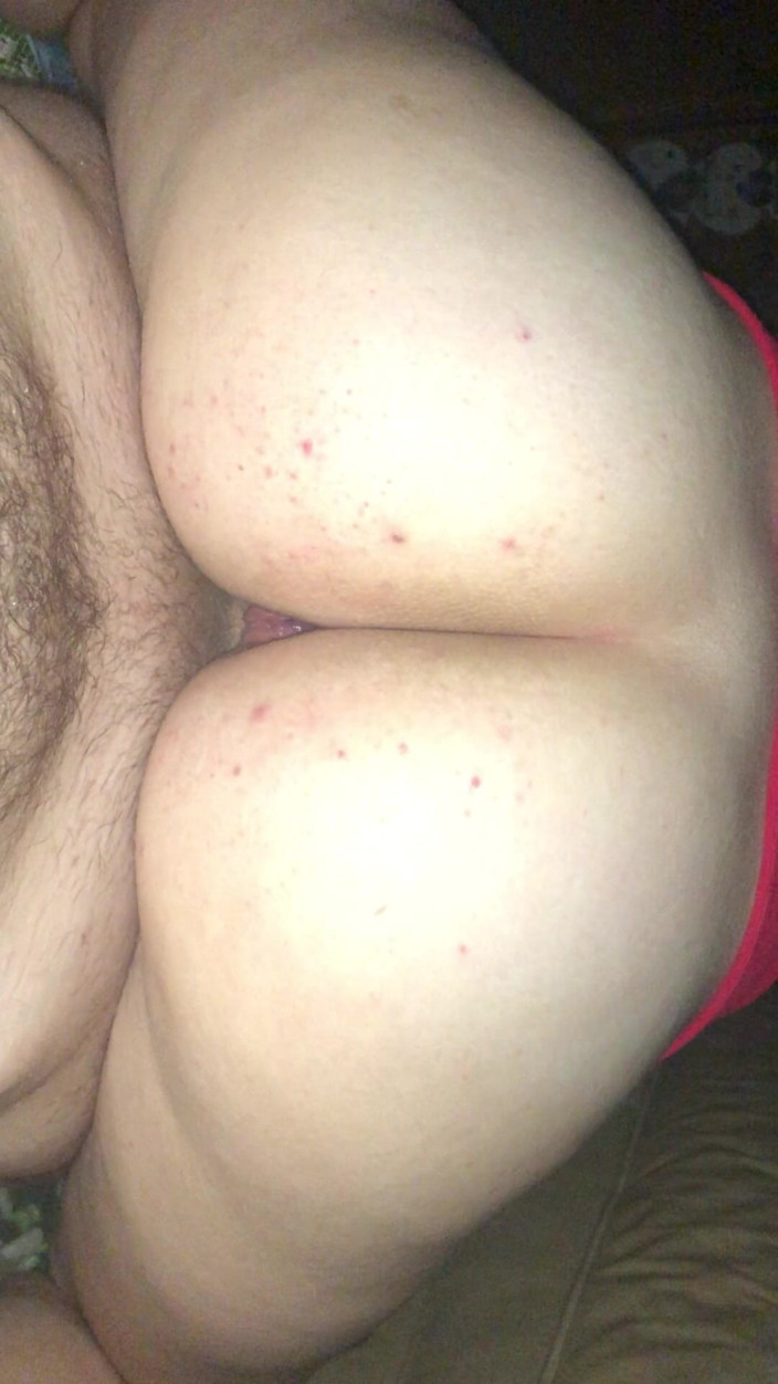 PhatAssesAndCreampies: Preñada anal en vaquera inversa montando de cerca