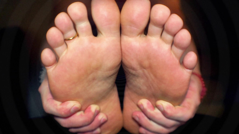 CashmasterAngel: I miei piedi ti danno piacere