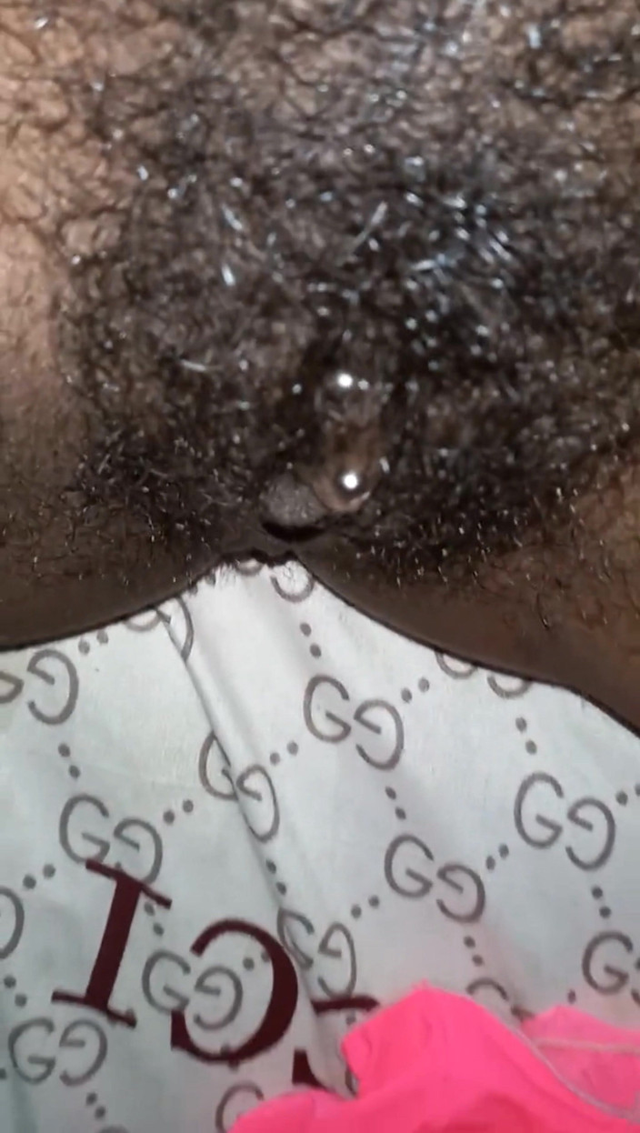 Super sexy ebony cuties: Fã pede minha buceta peluda rosa