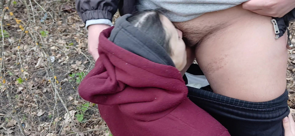 Lesbian-illusion: Hago pis y me follo a mi amante en la...