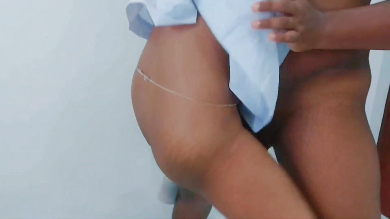 Tharumini_Official: Nữ sinh đại học Sri lanka làm tình với bạn trai