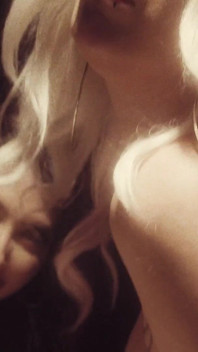 108 minutes de salopes excitées - Visions : Luna Luxxx - film complet all-girl