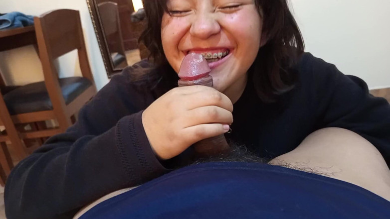 Moo DBOXXX: Dengan kawan Kristian saya yang berumur 18 tahun, saya mengajarnya cara...