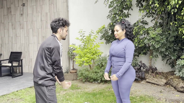 Calientehubxxx: Yoga med Gali Diva
