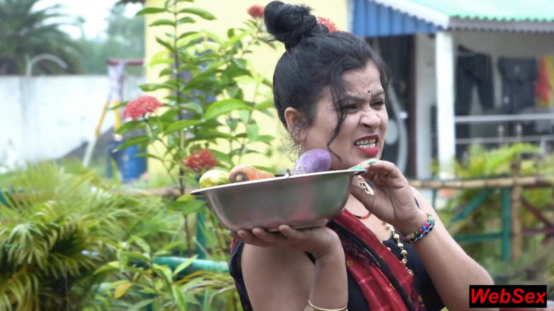 WebSex Premium: Poor Vegetable Girl Sex! Indian Hot Sex
