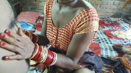 Sumang studio: I dropped the cum in Suman Bhabhi's pussy after putting...