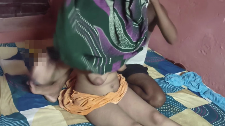 Nehatop123: Indiancă desi tânără din Bhabhi