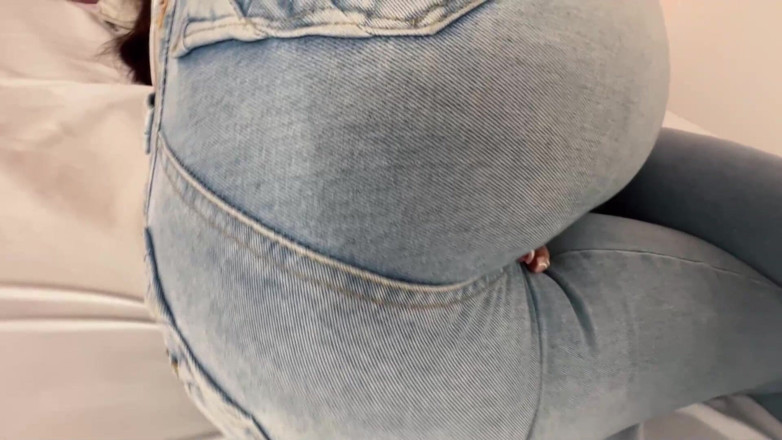 alejakink: Mokry jean odpoczynek