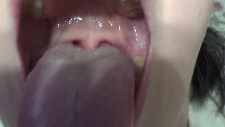 Goddess Misha Goldy: Giantess swalowing you with big gulp!