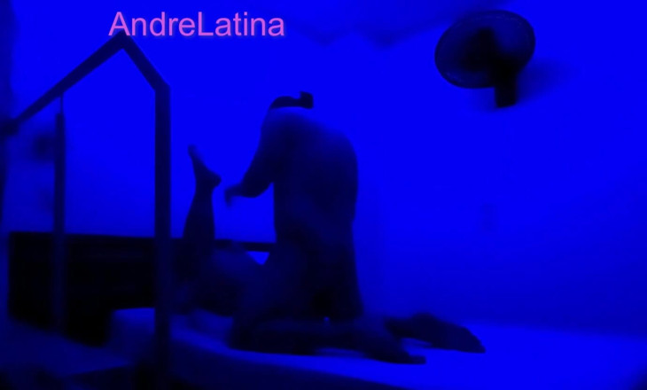 Gatita latina: Тугая задница зажимы ревет, пока сперма заполняет ее мокрое, голодное сердце
