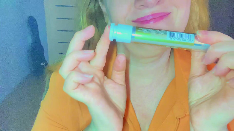 VikkiGeorgia: Người yêu nước hoa