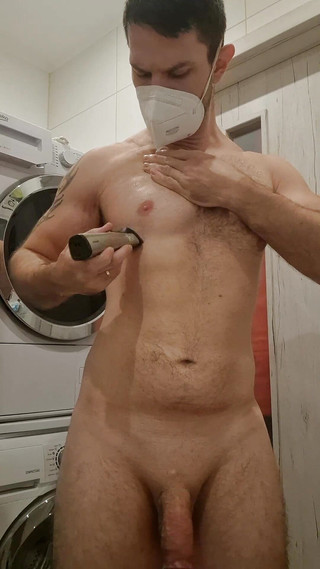 Armagedonxxl: Šoustání prsou a podpaží