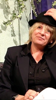 German ugly mature takes care of herself with huge toys until she orgasm