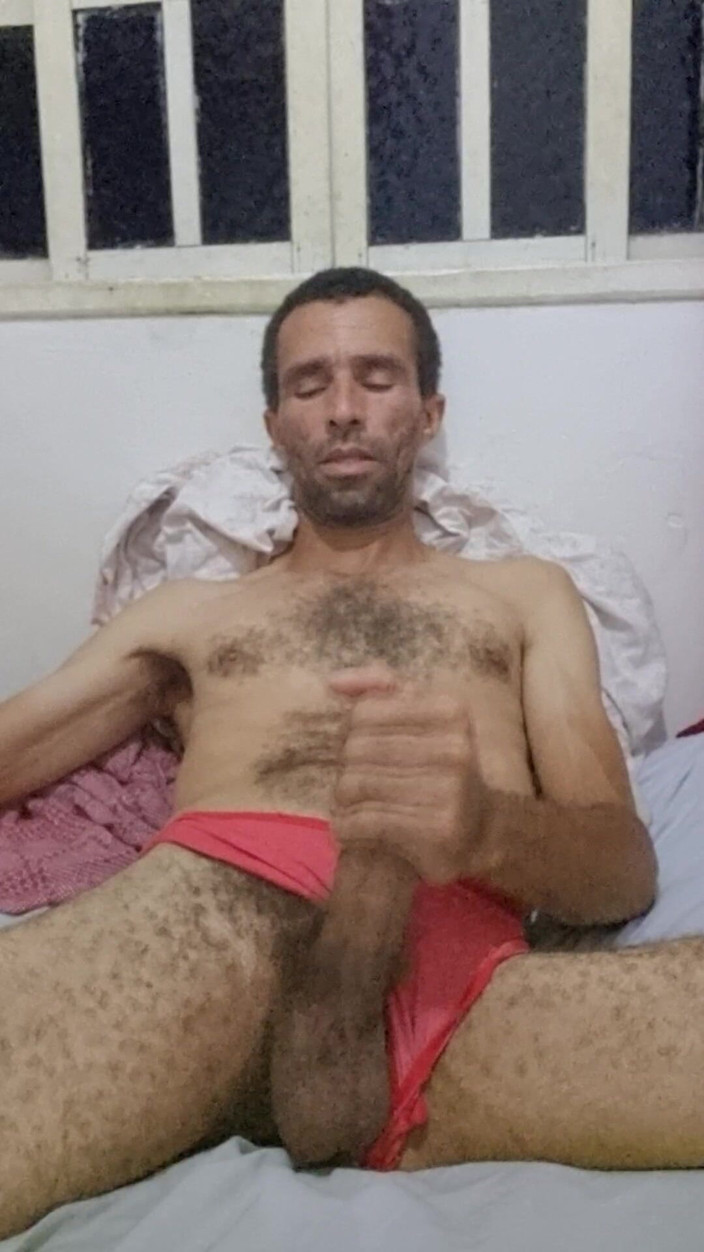 osmar1221: Îmi place foarte mult să fiu complet goală, astfel încât lumea...