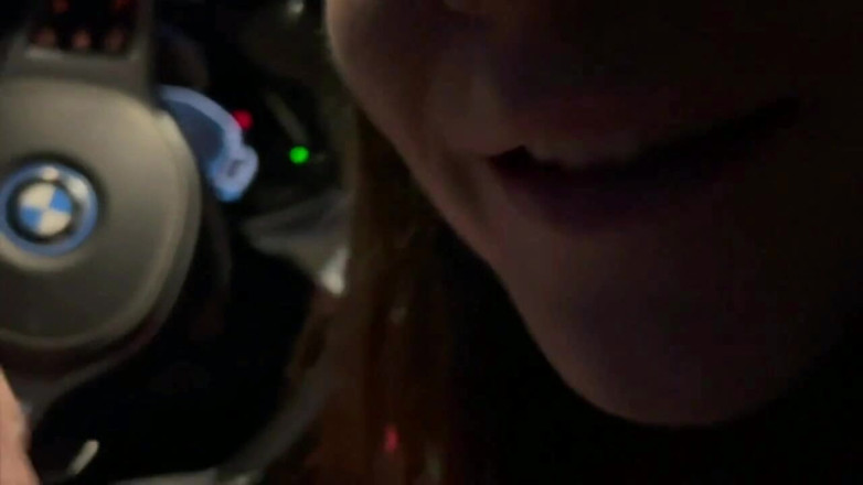 Master of porn: İşe gitmeden önce arabamda sakso