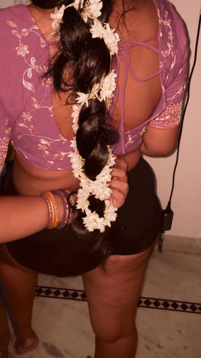 desi_babe1234: 흑인 대물 자지 타는 법을 아는 큰 엉덩이 매력적인 바비