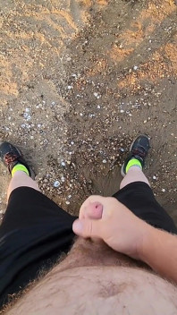 Njuter jag på en Mycket strand.