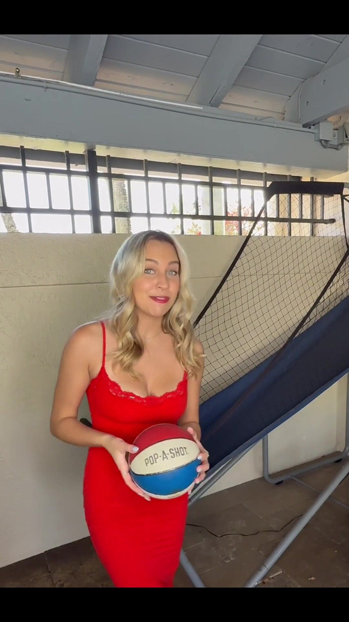 Tiffstreatsxoxo: I Thought of a Fun New Game