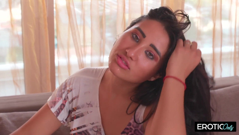 MILFFreaksX: Dua Gadis Arab Jerman Fucking