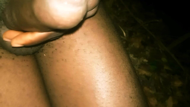 Judith xxx: Massageando e maior masturbação