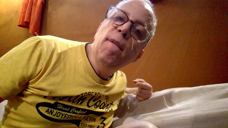 Dildo Man and Cross Hard Sex: Pokazuje mojego pięknego kutasa i dupka