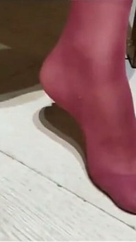 Picioare cu ciorapi din nailon 6