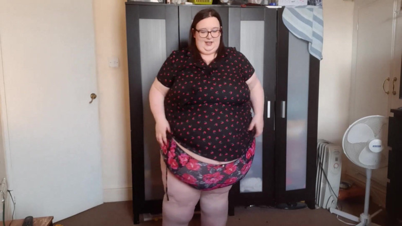 SSBBWLadyBrads: Percubaan malam temu janji SSBBW pada butang timbul
