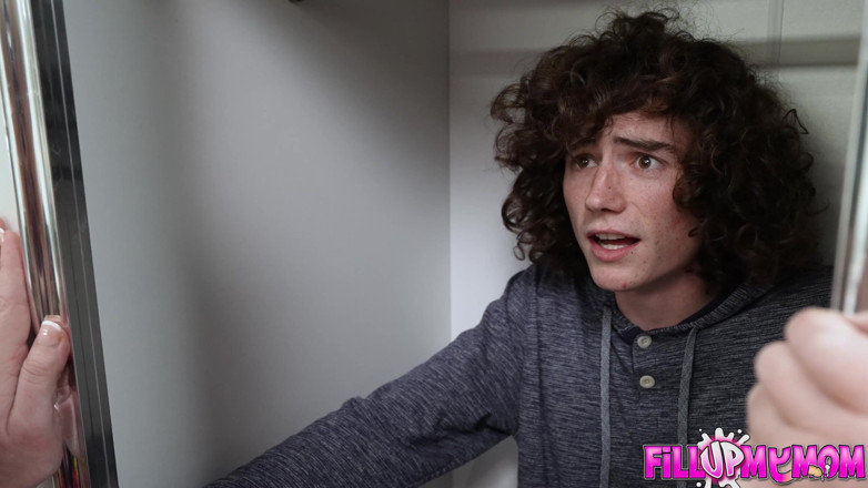 Fill Up My Stepmom: Step-son Gets My Ass to Creampie