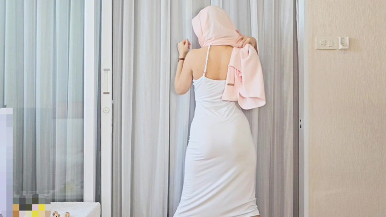 LittleMuslim: Splendido hijab: abiti moderni provati con un tocco