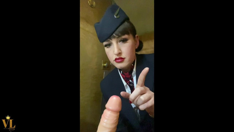 Vivienne l'Amour: Vivienne L'amour - Mile up sání ptáka (720p Full HD)