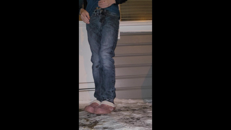 Norsken77's studio: Otevírám tašku na moč v mých kalhotách !!