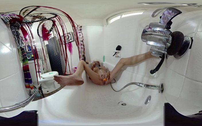 Lizzy Yum: Lizzy Yum VR junho de 2025 Masturbação, masturbação, banho de punheta...