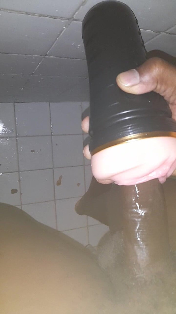 Black guy: シーズン9 エピソード10のオナニー