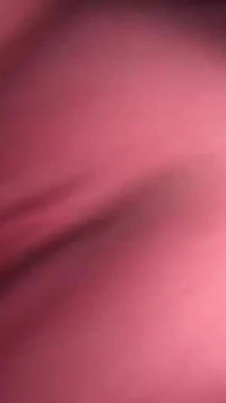 Amatrice: Pussy Close-up