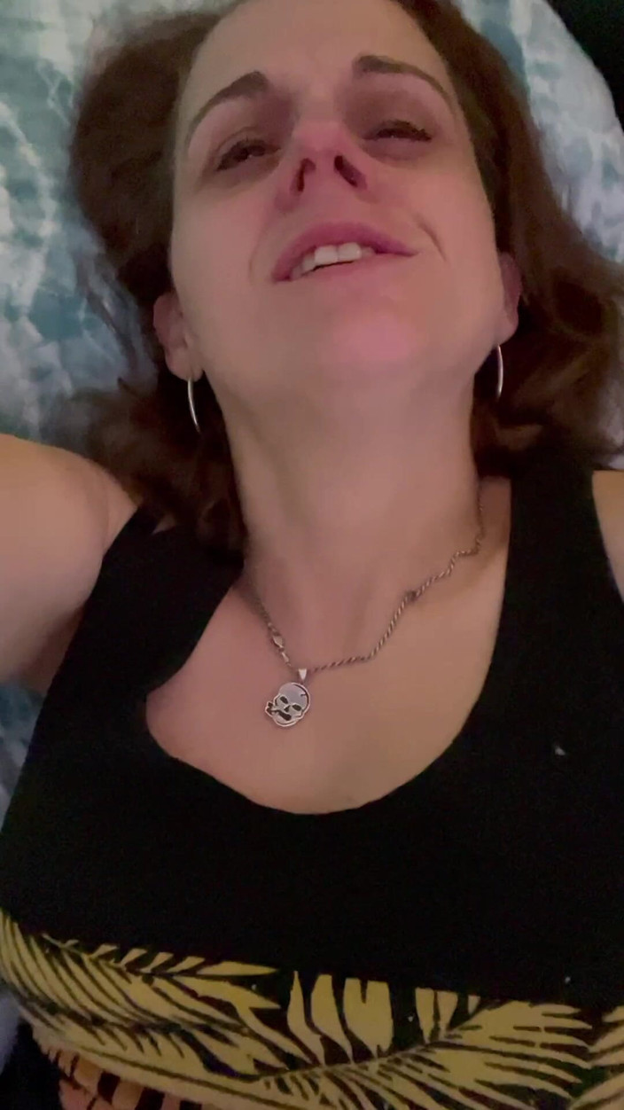 Suzy Wylde: All diese muschi, so ein kleines tuch