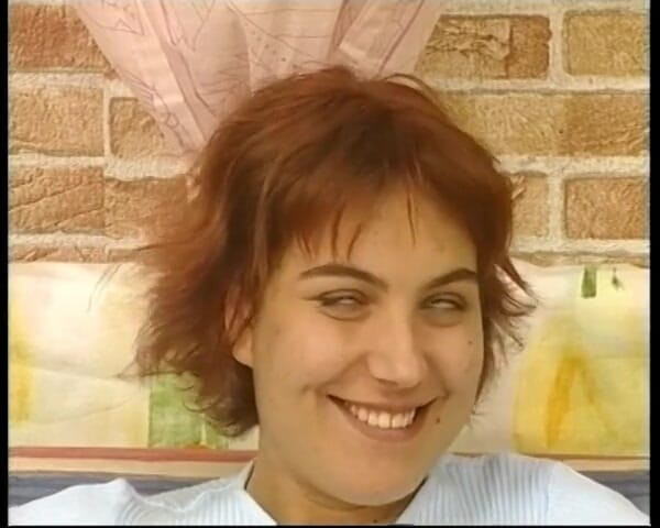 YOUR FIRST PORN: Emi Macht Es Mit Lächeln