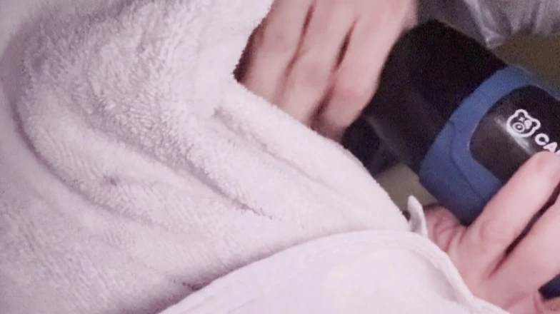 NOTTHEAVERAGESTUD: Cam toys voor drie op rij