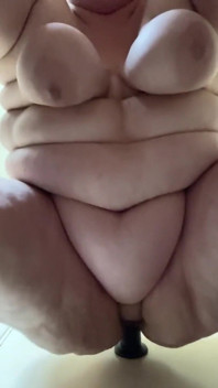 Bbwbootyful reitet 12 zoll dildo, stimuliert meinen kitzler mit kugel-vibrator