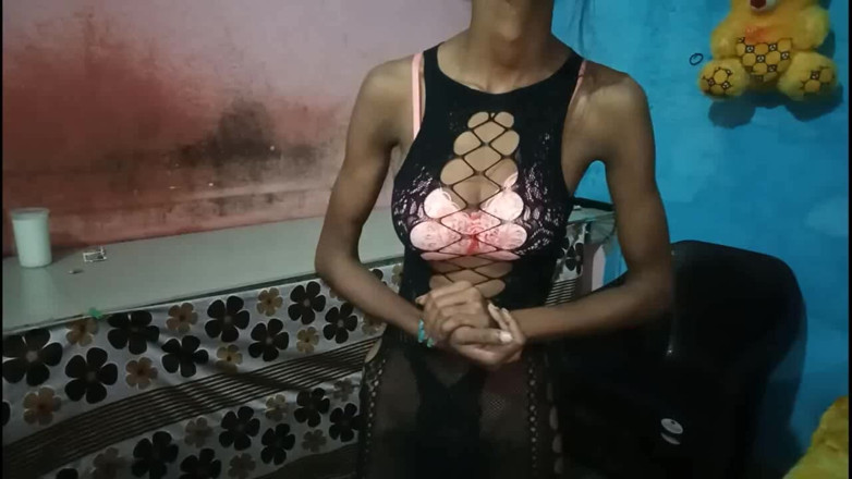 Truefuker: Desi Tina Call Electretion Man and Fuck Me Hard
