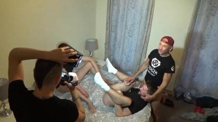 Gaybareback: Webcam, seks threesome trio telanjang