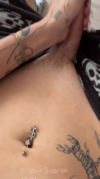 Hot Trans Girl with Big Cock Get Horny While Editing Her New Videos