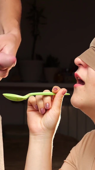 XSanyAny: Spoon of cum for loved lips.