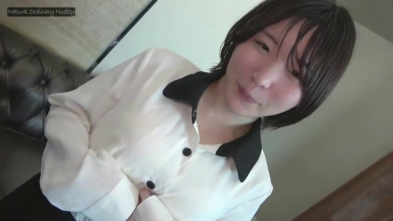 Far east hentai works: Awek cantik Angelsmile Pale bertetek besar melancap mendalam, kehilangan dirinya...